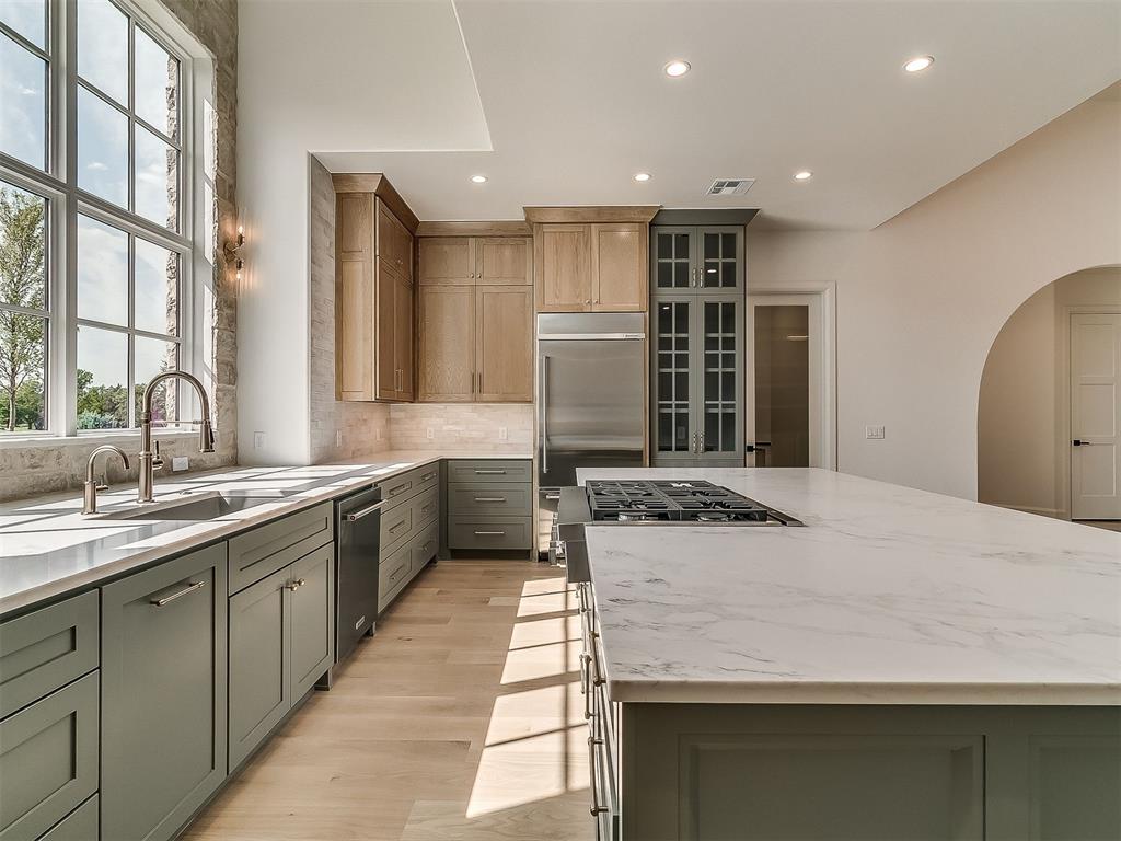 6109 NW 147th Street