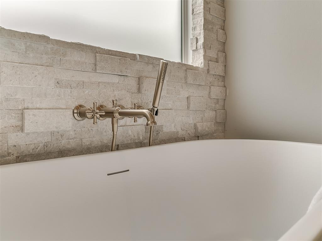 3001 Flycatcher Lane