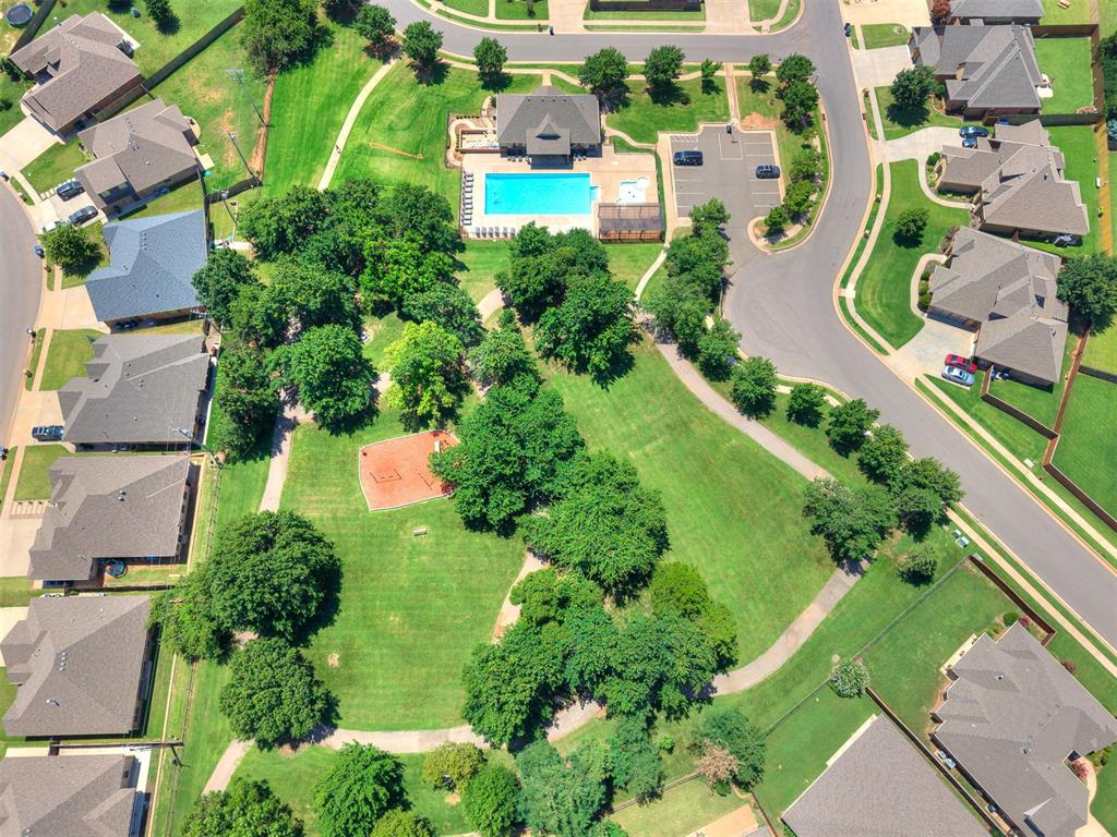 17601 Braken Drive