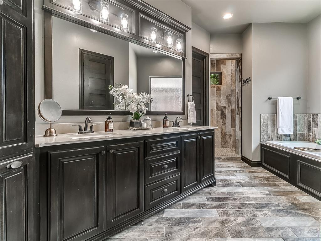 2627 S Loblolly Lane