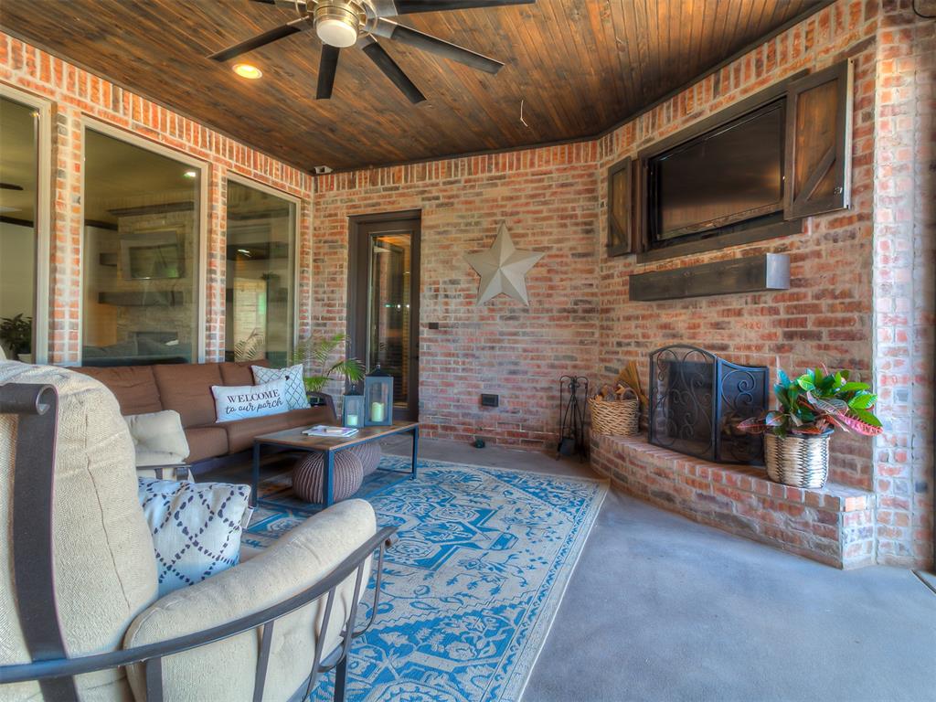 2627 S Loblolly Lane