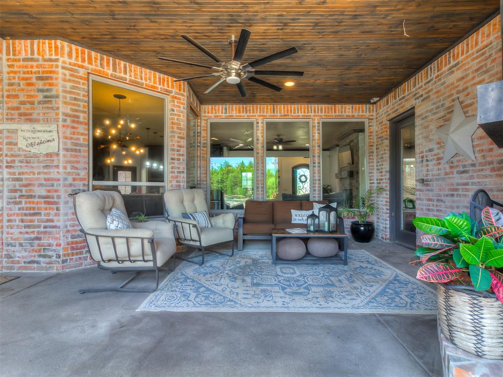 2627 S Loblolly Lane