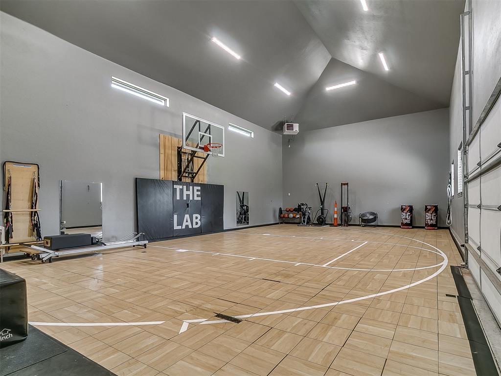 2627 S Loblolly Lane