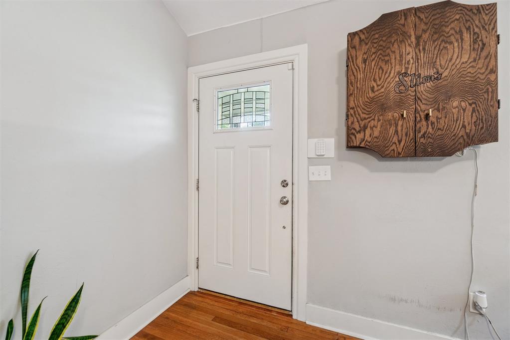 2533 NW 21st Street
