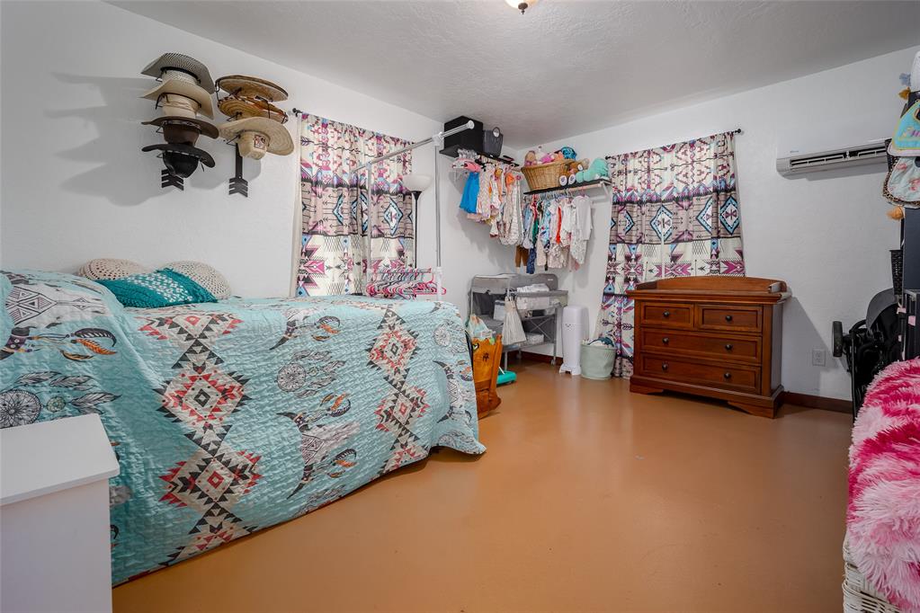 165008 N 3010 rd