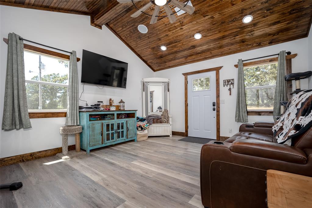 165008 N 3010 rd