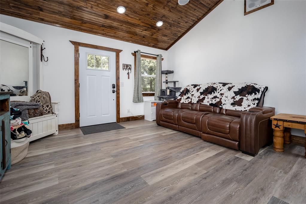 165008 N 3010 rd