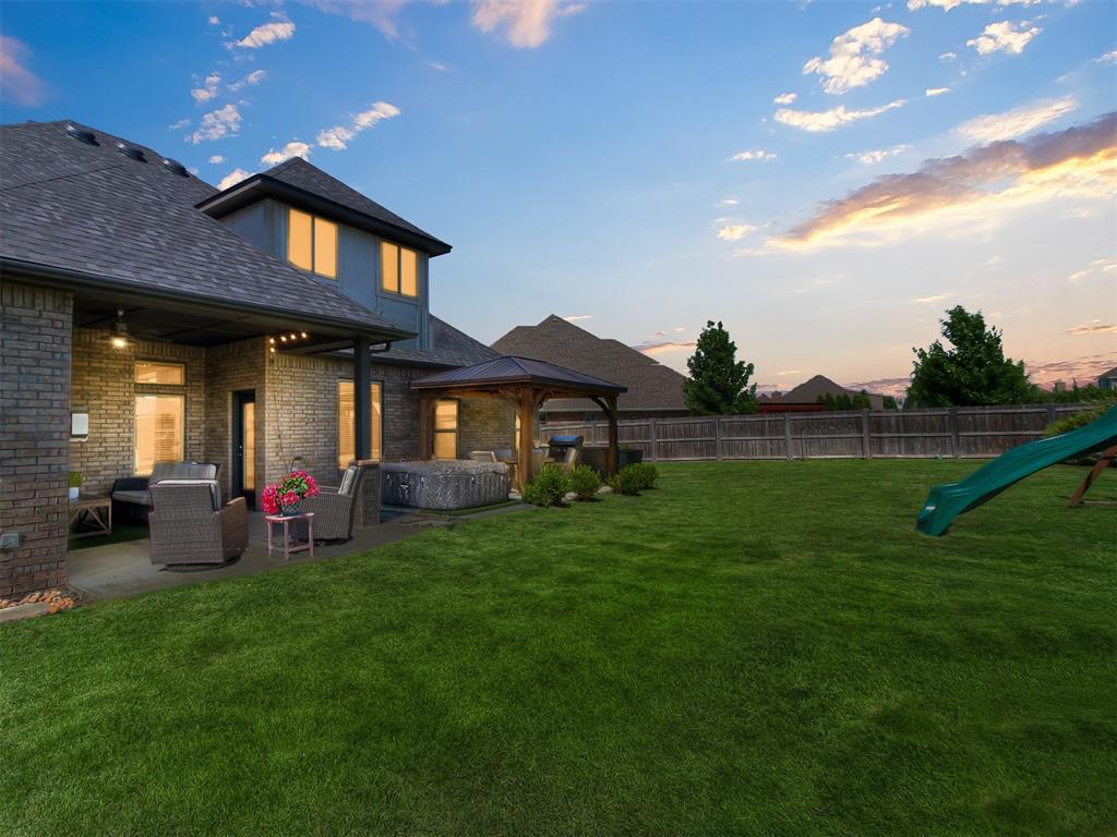 12801 Red Spruce Circle