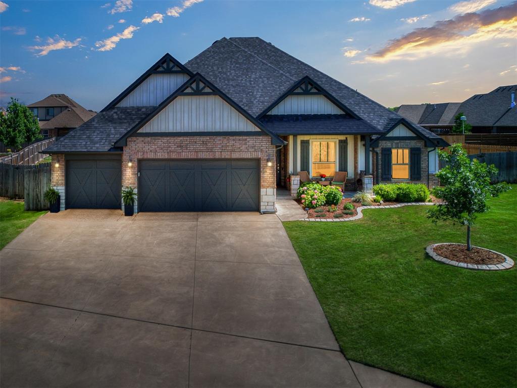 12801 Red Spruce Circle