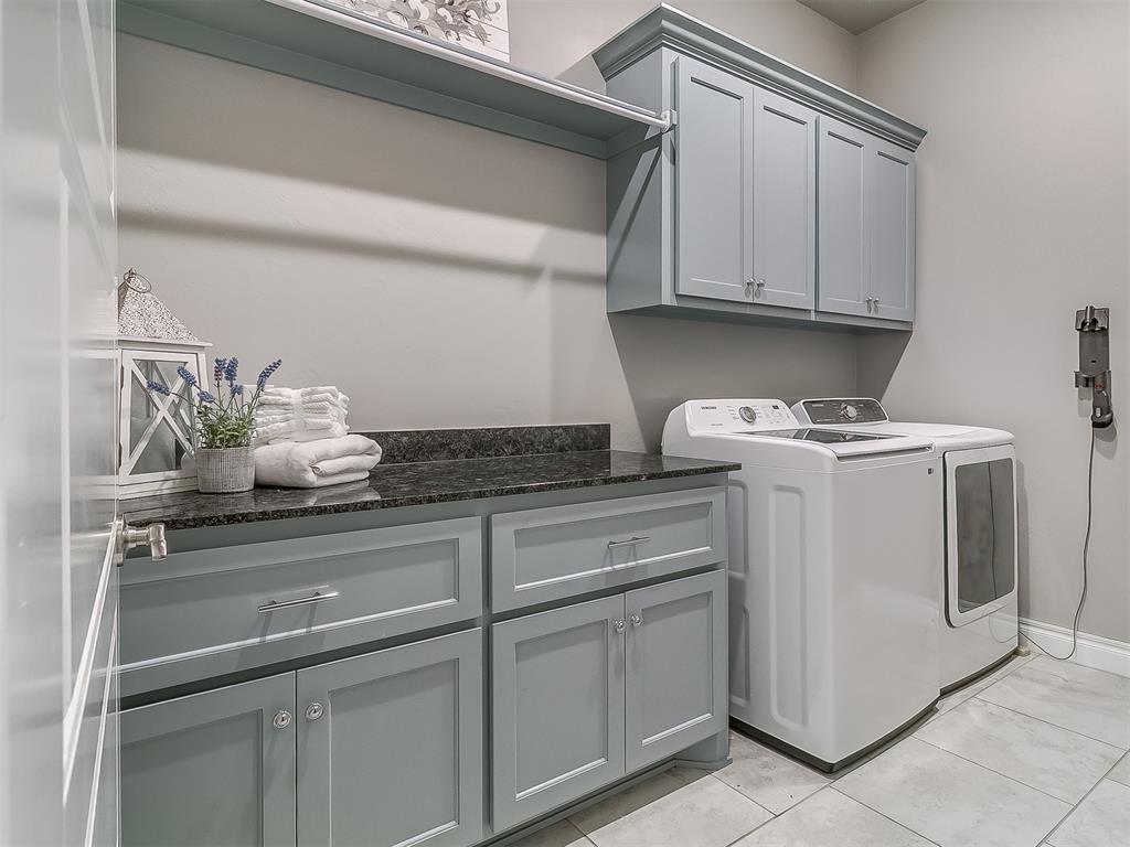 12801 Red Spruce Circle