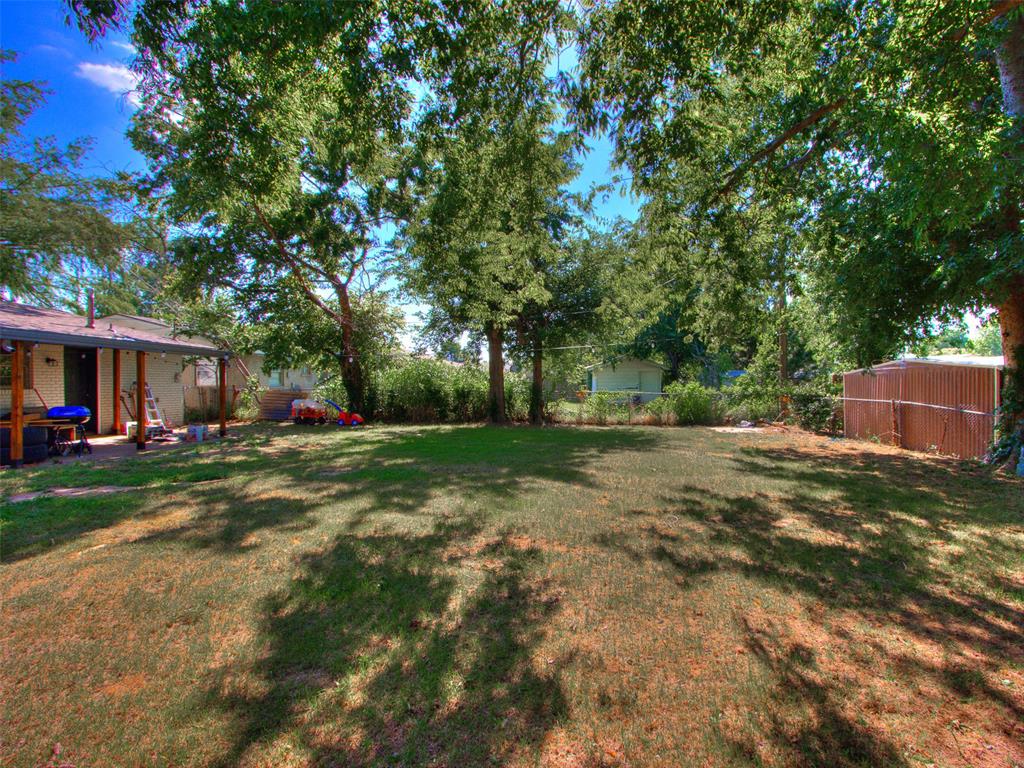 8209 NW 38th Street