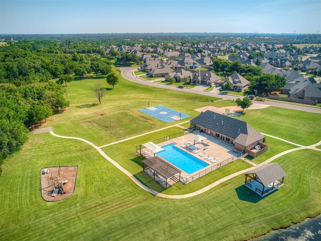 2800 Tanager Drive