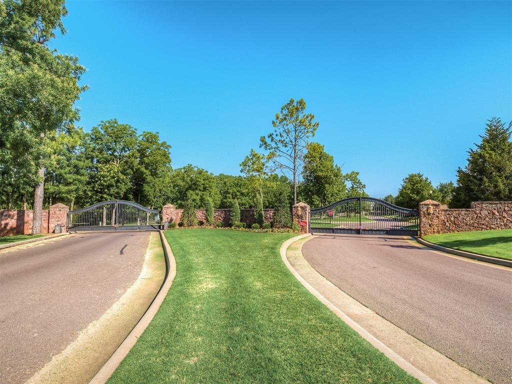 2800 Tanager Drive