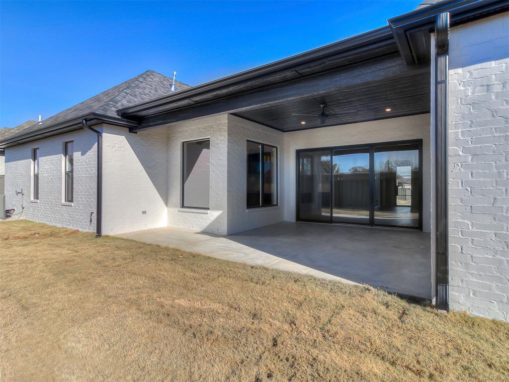 16401 Burgundy West Drive