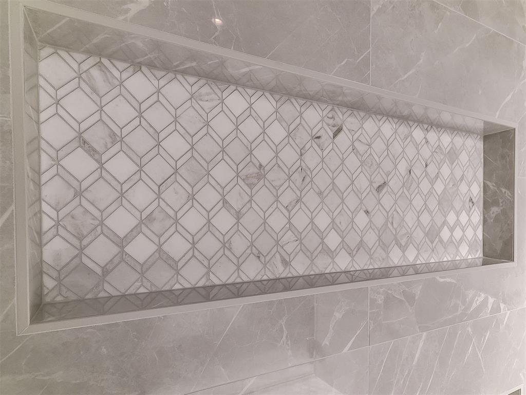 16401 Burgundy West Drive