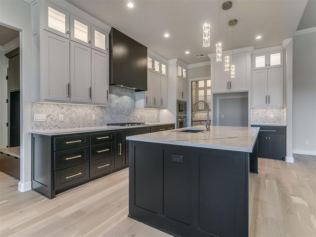 16401 Burgundy West Drive