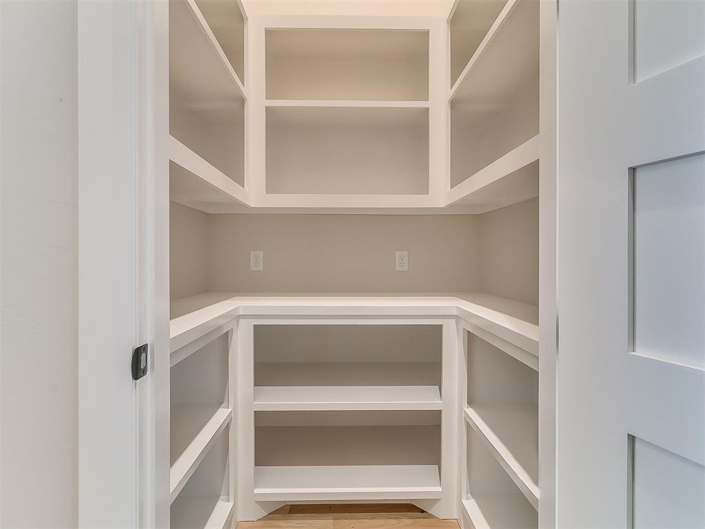 2408 Lazio Way