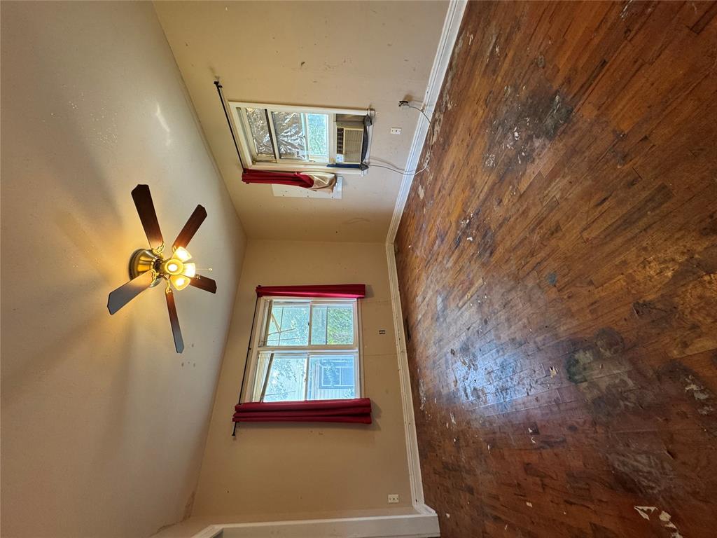 424 N Market Avenue