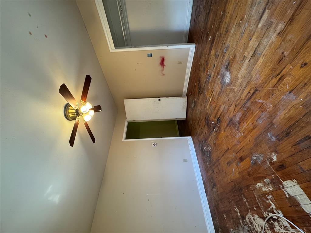 424 N Market Avenue