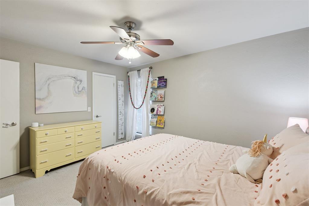 911 Thistlewood Drive