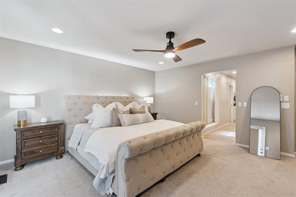 911 Thistlewood Drive