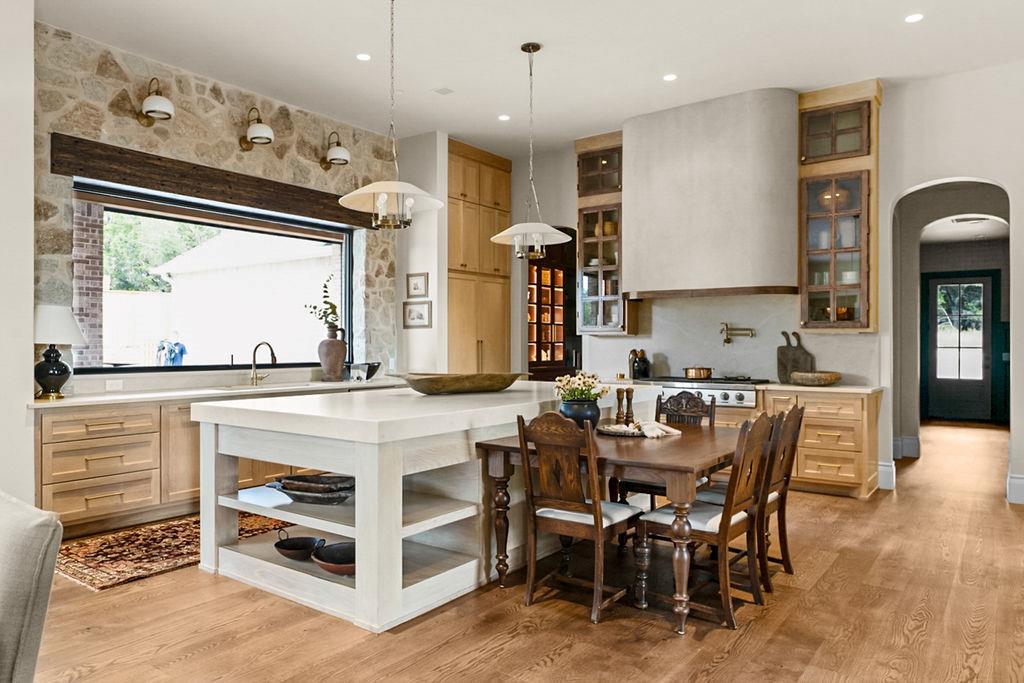 14701 Autumn Ridge Lane