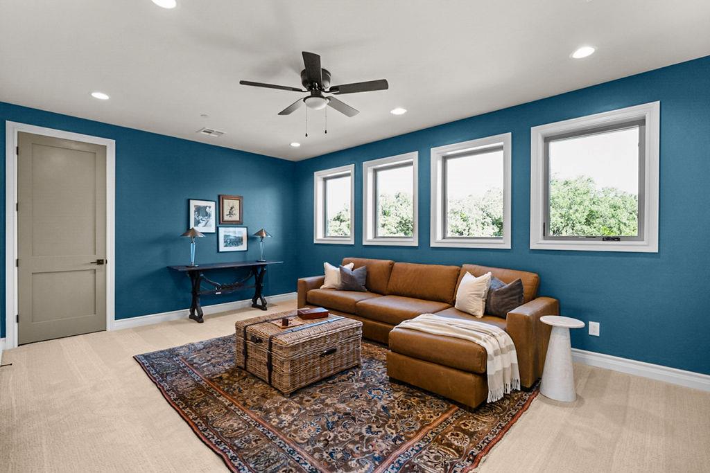 14701 Autumn Ridge Lane