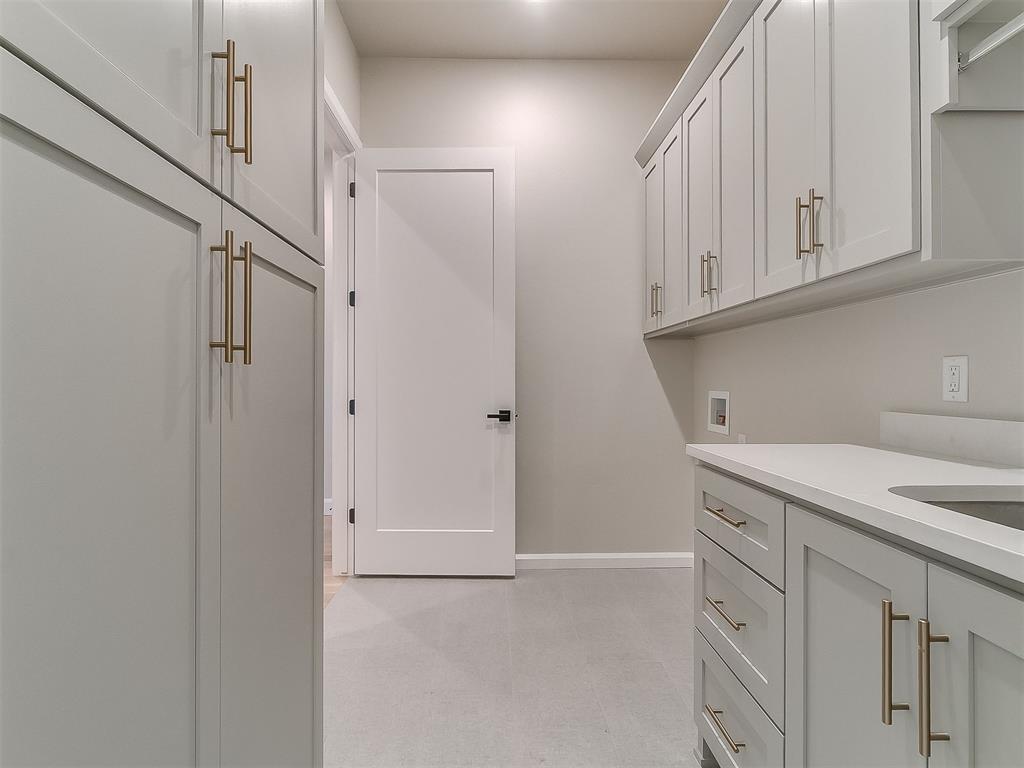 16405 Burgundy West Drive