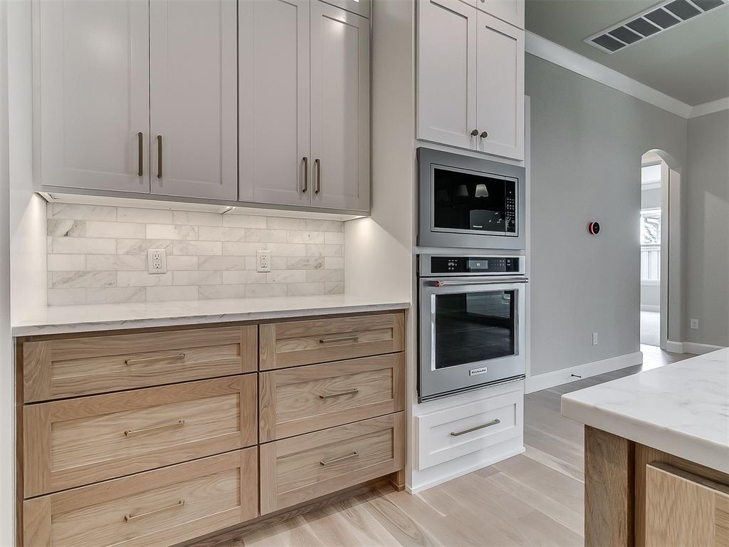 16405 Burgundy West Drive