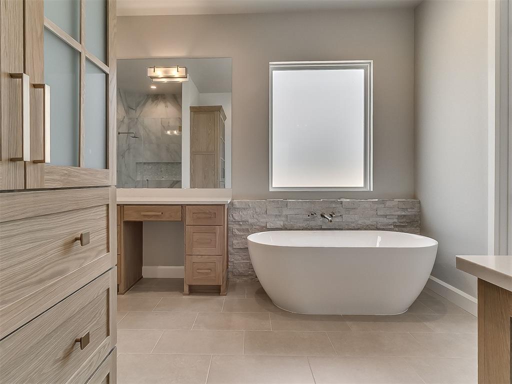 16405 Burgundy West Drive