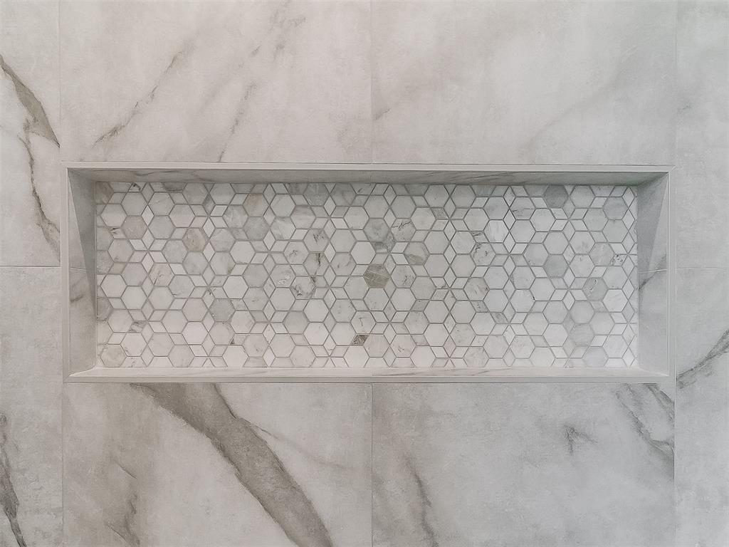 16405 Burgundy West Drive