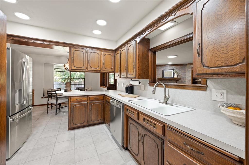 8405 NW 100th Street