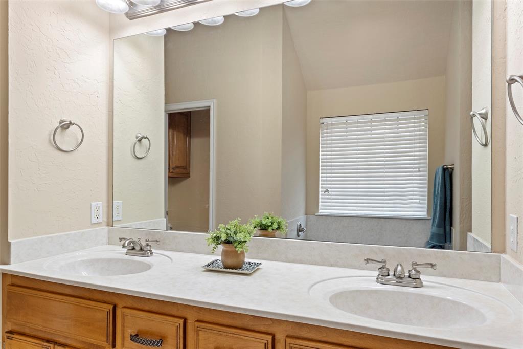 1054 White Tail Court