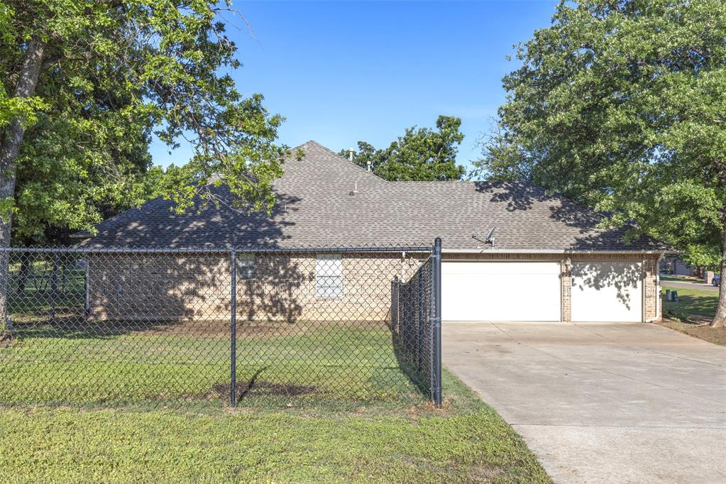 1054 White Tail Court