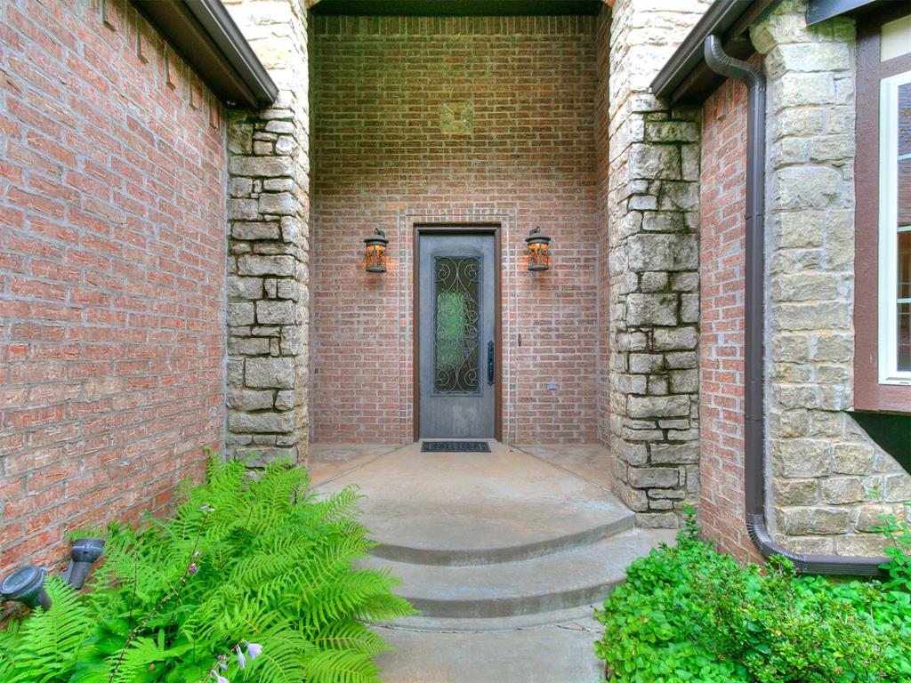 1109 Salvo Bridge Court