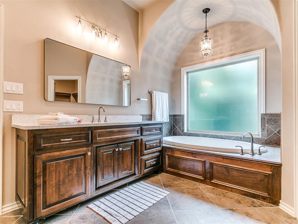 1109 Salvo Bridge Court