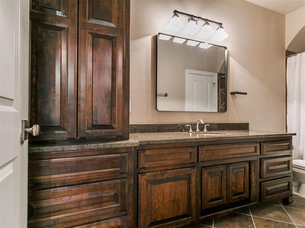 1109 Salvo Bridge Court