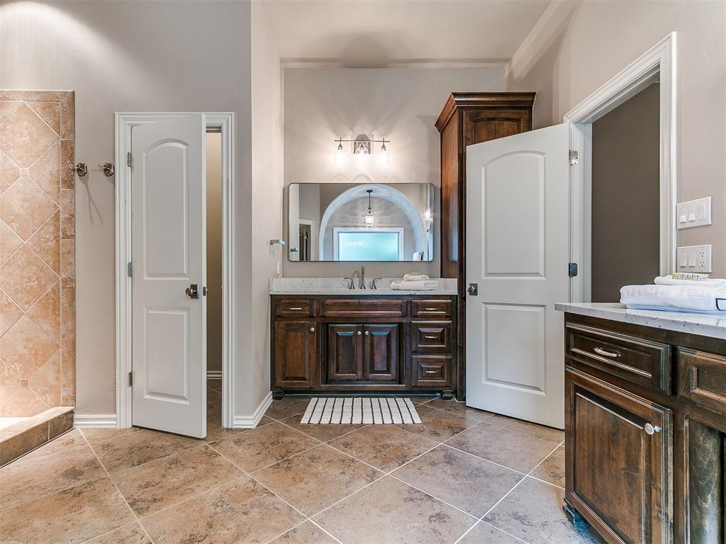 1109 Salvo Bridge Court