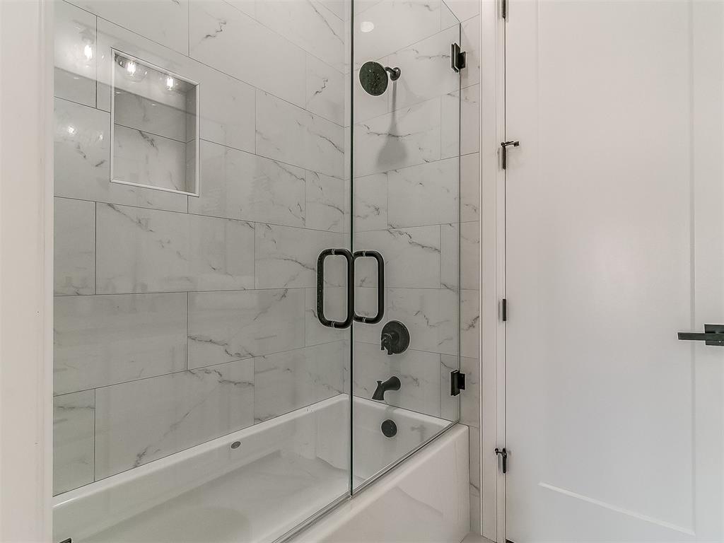 6400 NW 150th Terrace