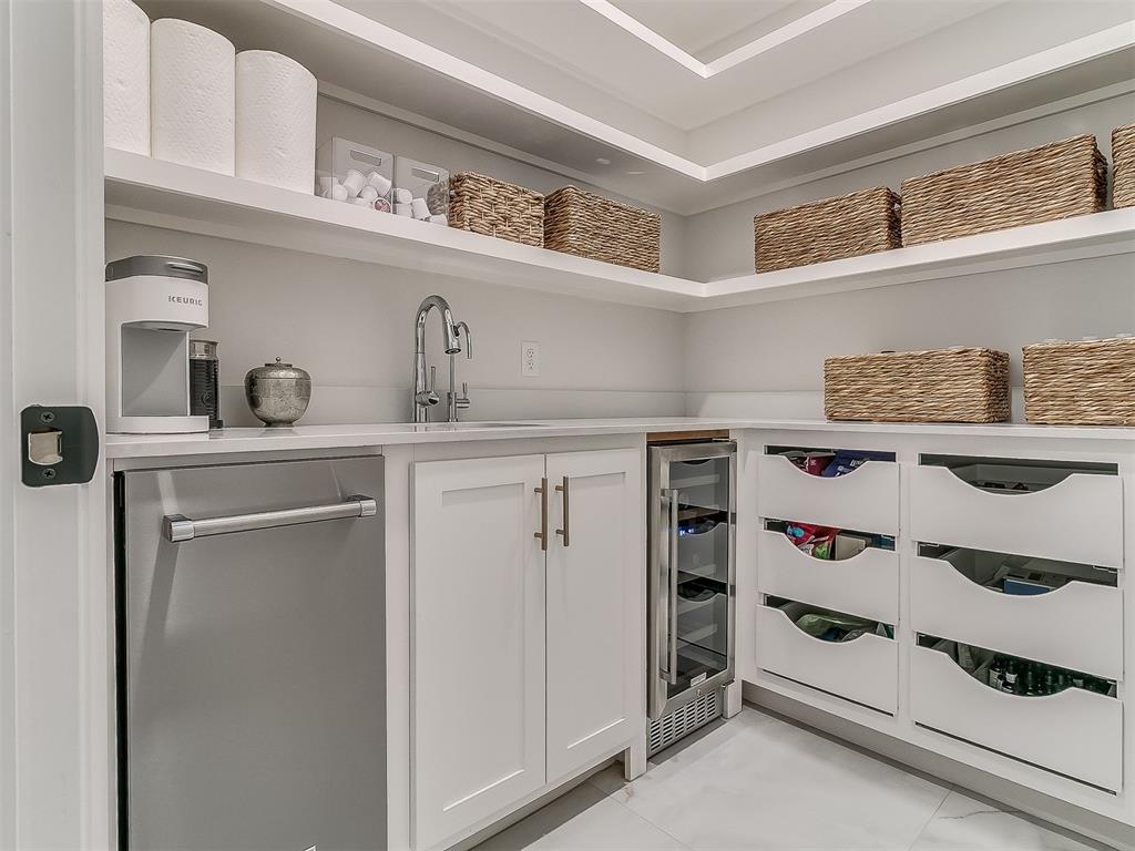 6400 NW 150th Terrace