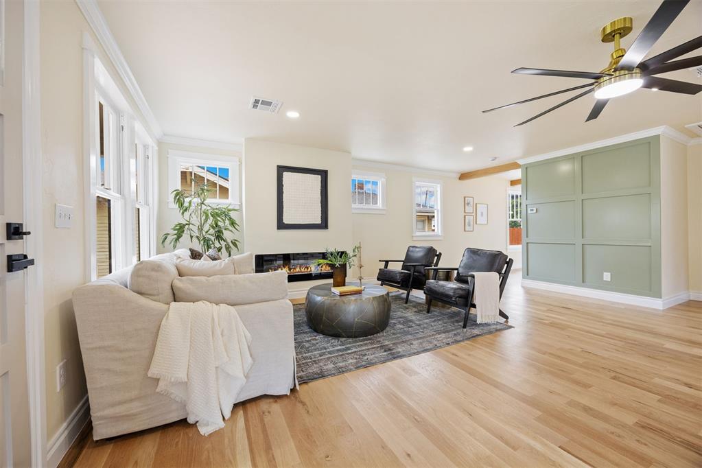 104 NW 20th Street