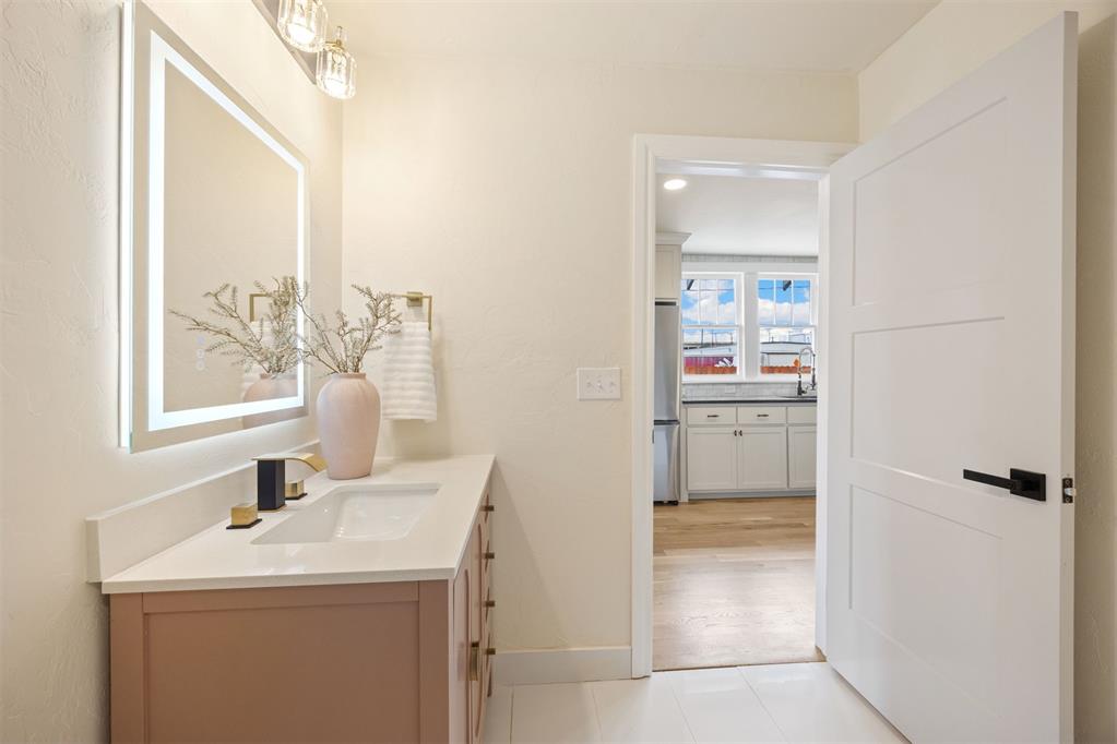 104 NW 20th Street