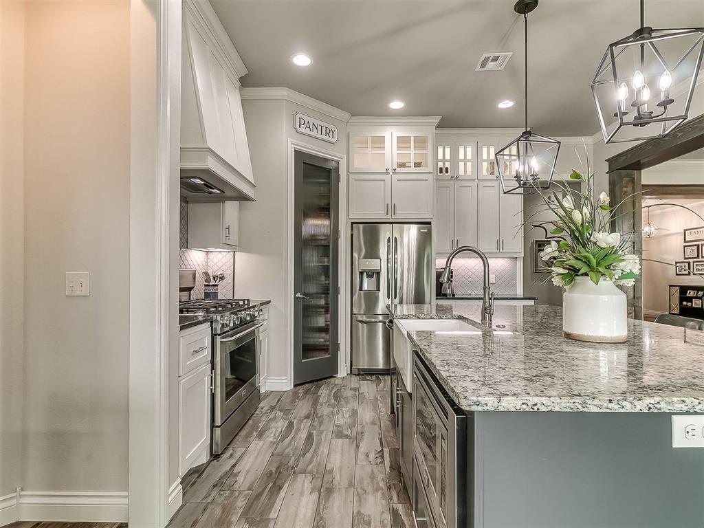 12801 Ponderosa Boulevard