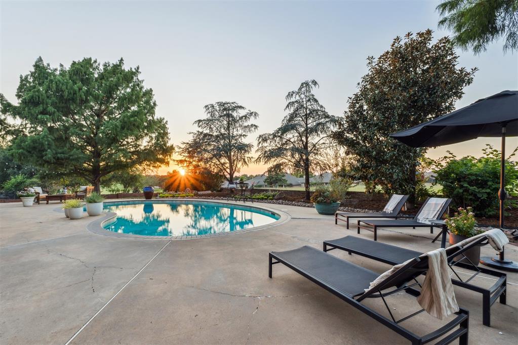 5801 Oak Tree Road