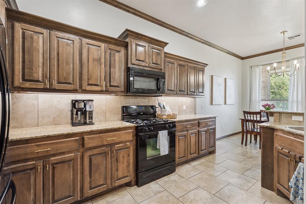 9205 NW 75th Street