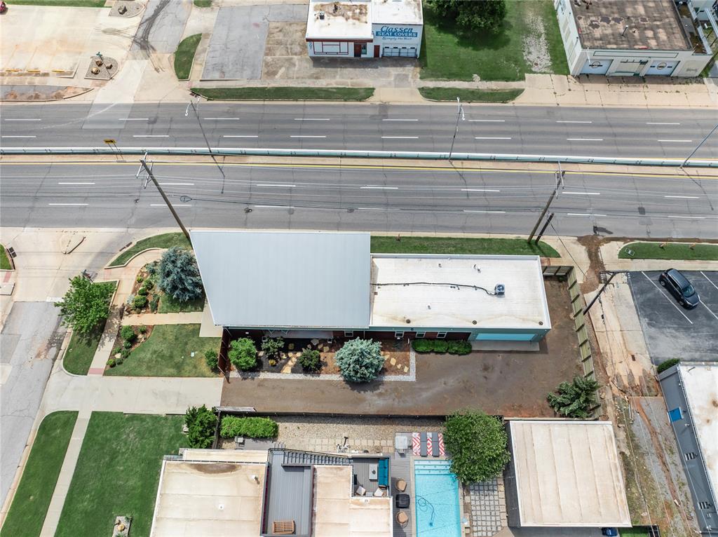925 NW 8th Street