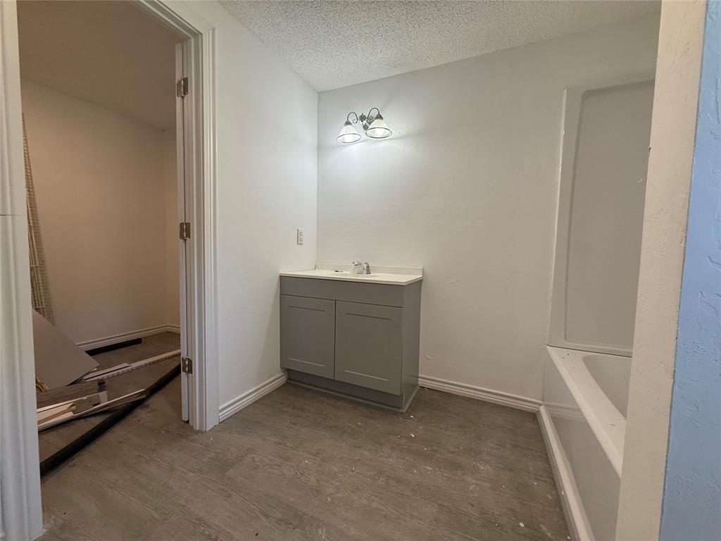 13621 Silver Meadows Road