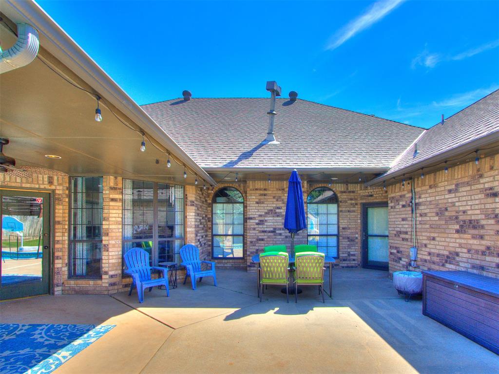 1129 Cambridge Drive