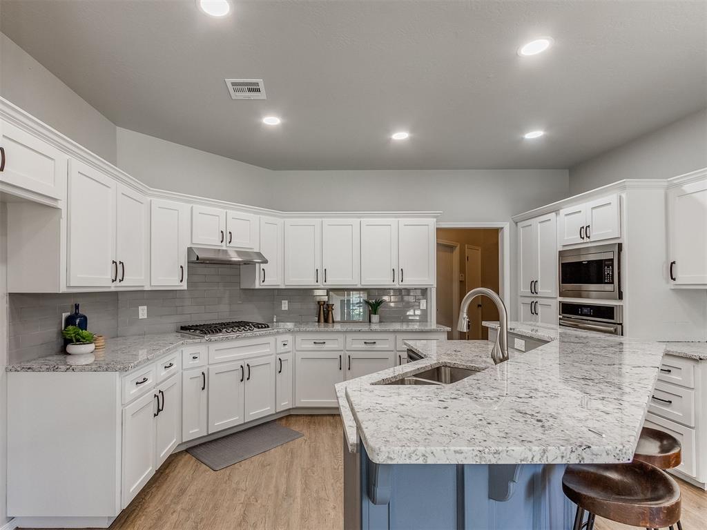 1129 Cambridge Drive