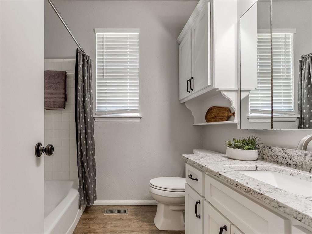 1129 Cambridge Drive